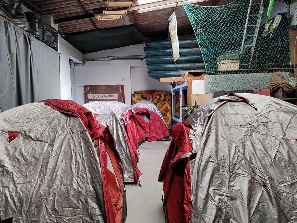 Vendo tenda para 4 pessoas Várias unidades