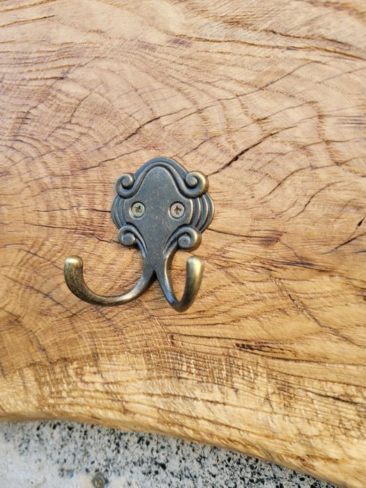 Вішалка дерев'яна