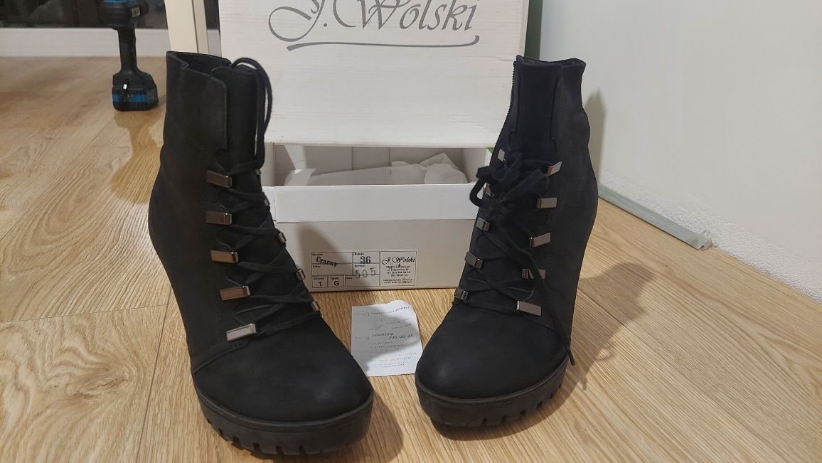 Buty damskie J. Wolski czarne, rzadko chodzone