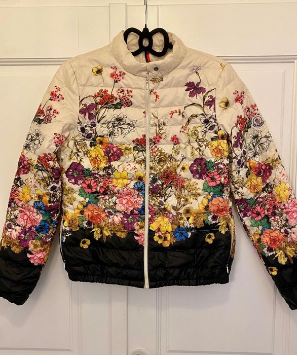 Kurtka Moncler lekka pikowaną kolorowa rozm M