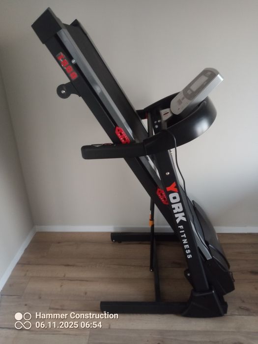Bieżnia YORK FITNESS T 800