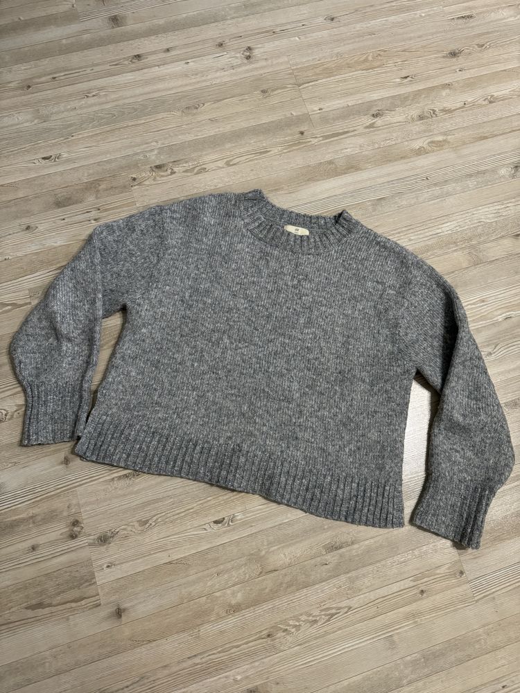 Свитер H&M серого цвета