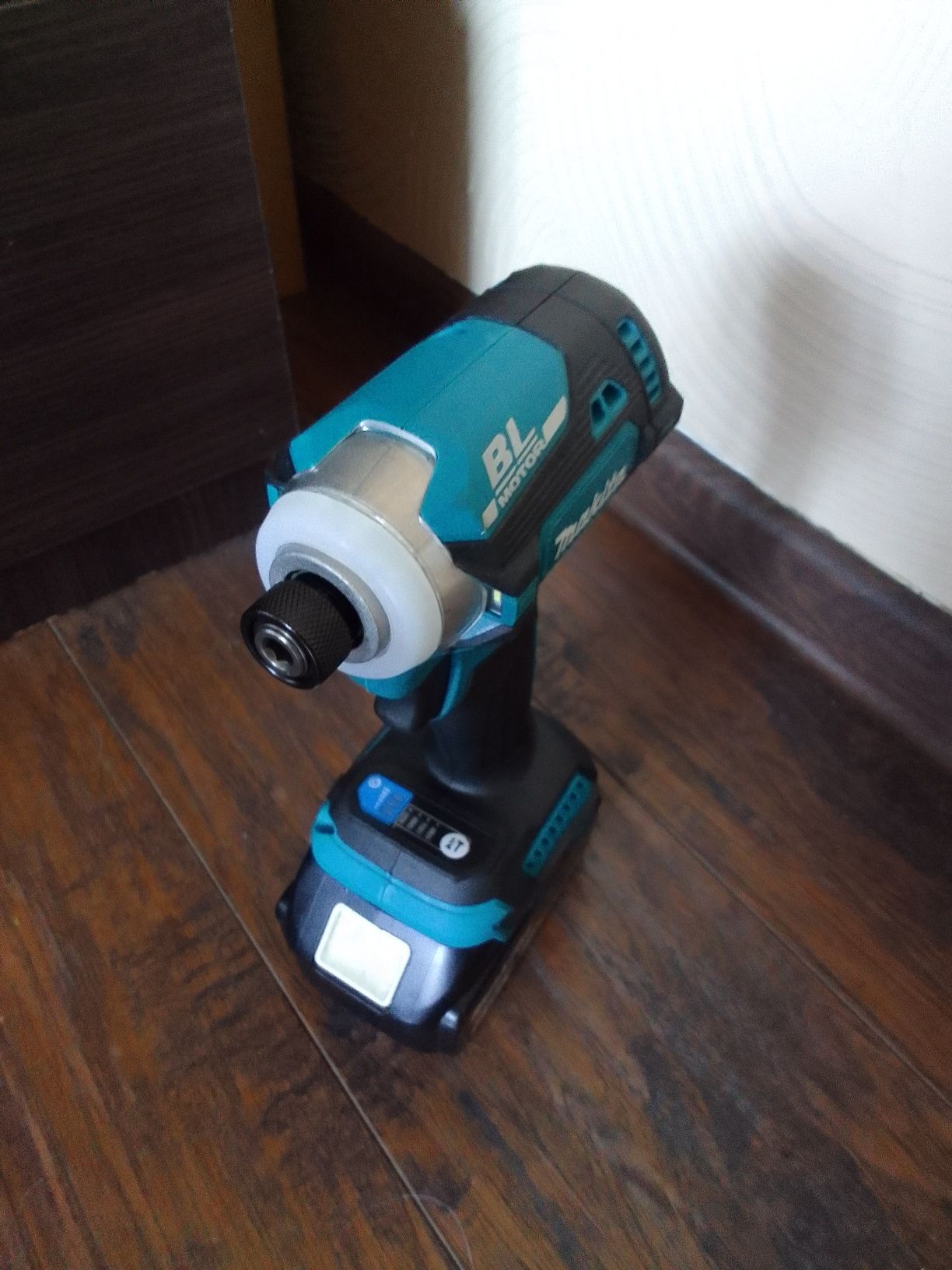Zakrętarka Makita DTD171