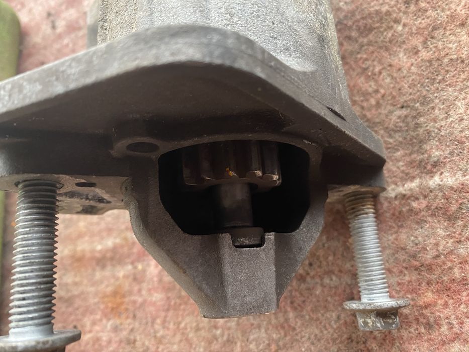 Продам Стартер Renault kango 1.5