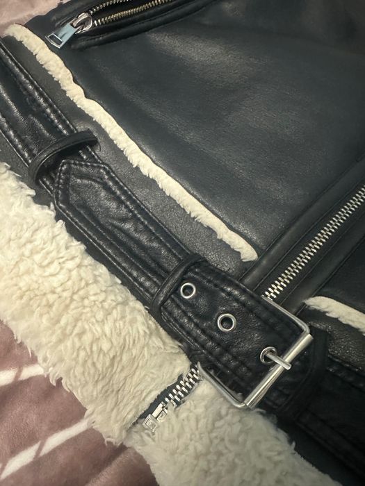 Дублянка,чорна,Stradivarius,s