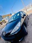 Carro em otimas condicoes