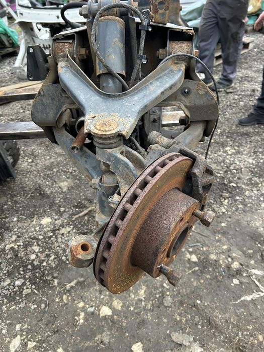 zawieszenie przednie iveco daily 2014- belka wózek