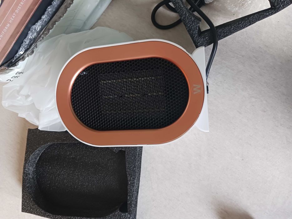 Mały grzejnik elektryczny warmool 1200 w