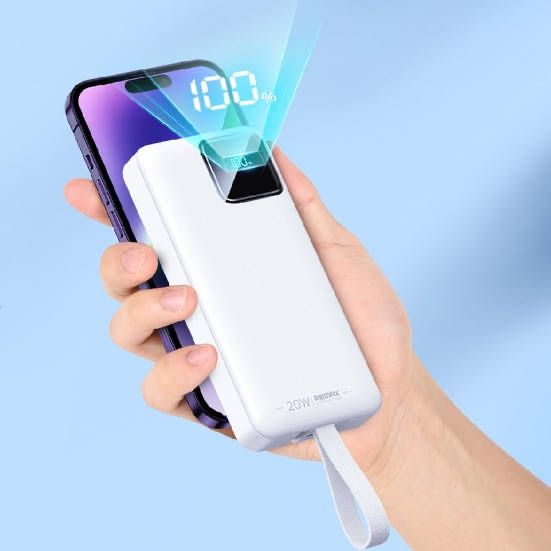 повербанк 30000mAh зі швидкою зарядкою REMAX RPP-550 білий є ОПТ, дроп
