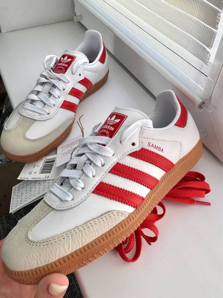 Кросівки Adidas 38 розмір оригінал