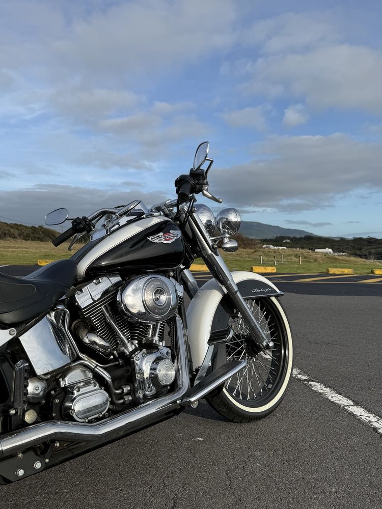 Harley-Davidson Softail Deluxe