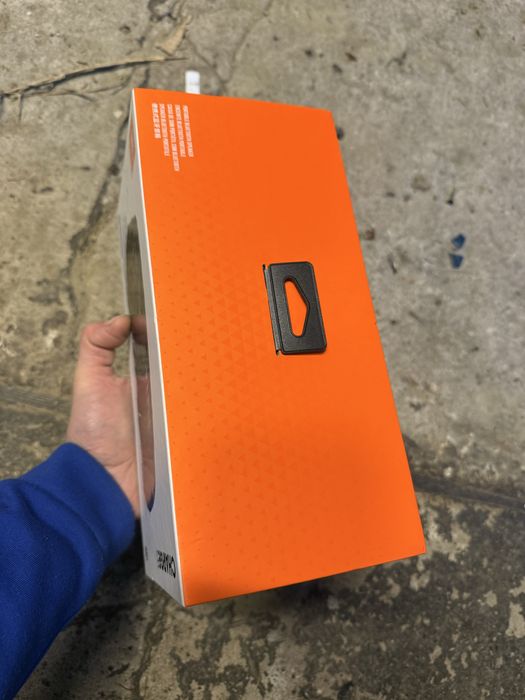 Glosnik jbl charge 5 nowy