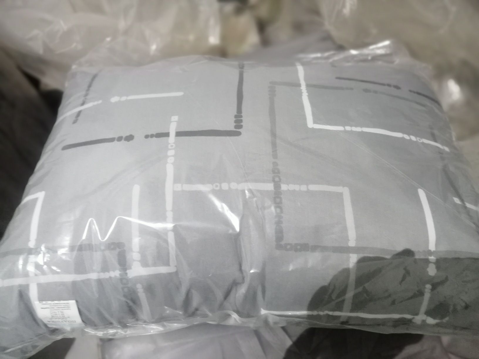 Продам подушку Leleka 50на70 новую