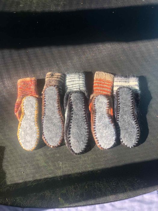 Носки в'язані на войлочній подошві
