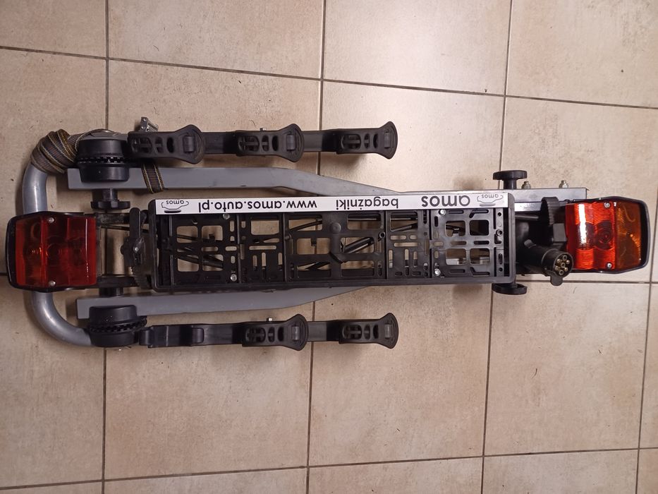 Bagażnik uniwersalny na 3 rowery na hak skladany uchylany made in ital