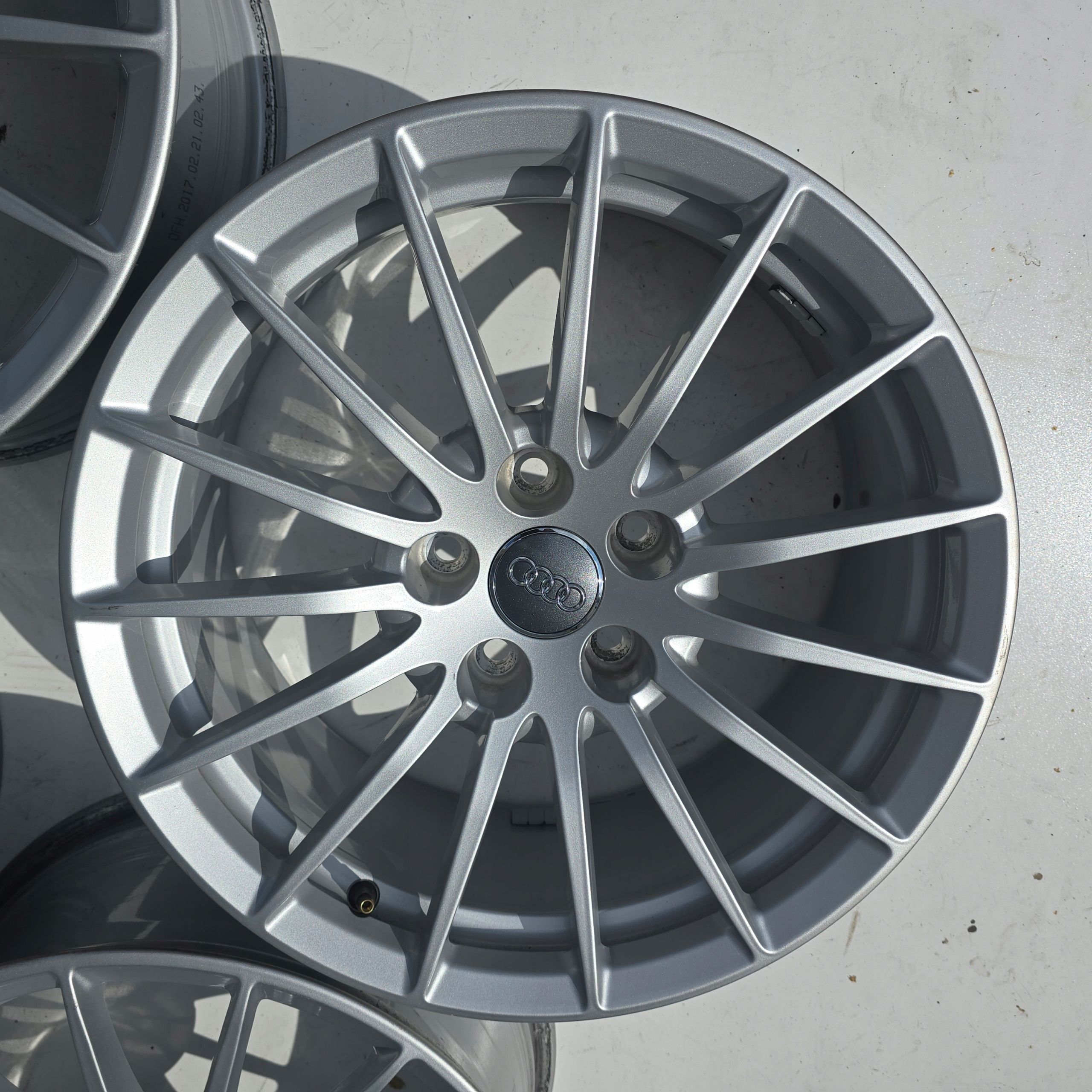 Audi A5 A4 B8 B9 A6 C6 C7 17" 5x112 ET29 7.5 4X