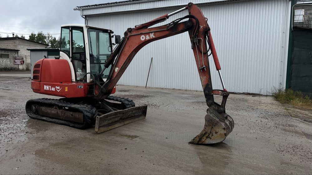 Міні екскаватор 5ти тонник.