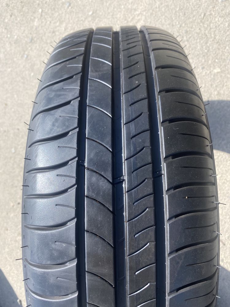 195/60/15 Michelin En