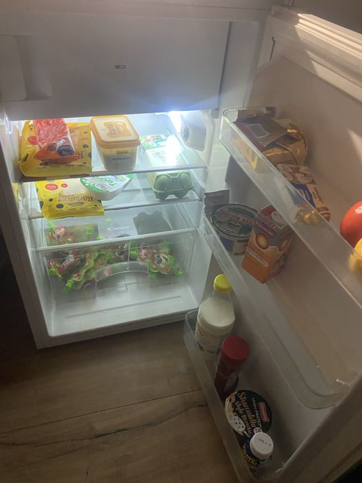 Sprzedam lodówke pod blat kuchenny Cendy