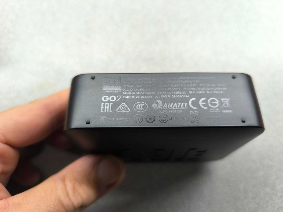 2 Colunas Som - Uma JBL  - [LER DESCRIÇÃO]