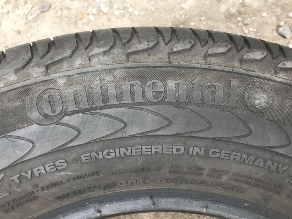 Continental 235/65r16c комплект резина шини б/у майже нові оригінал