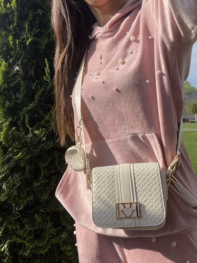 Продам сумочку River Island