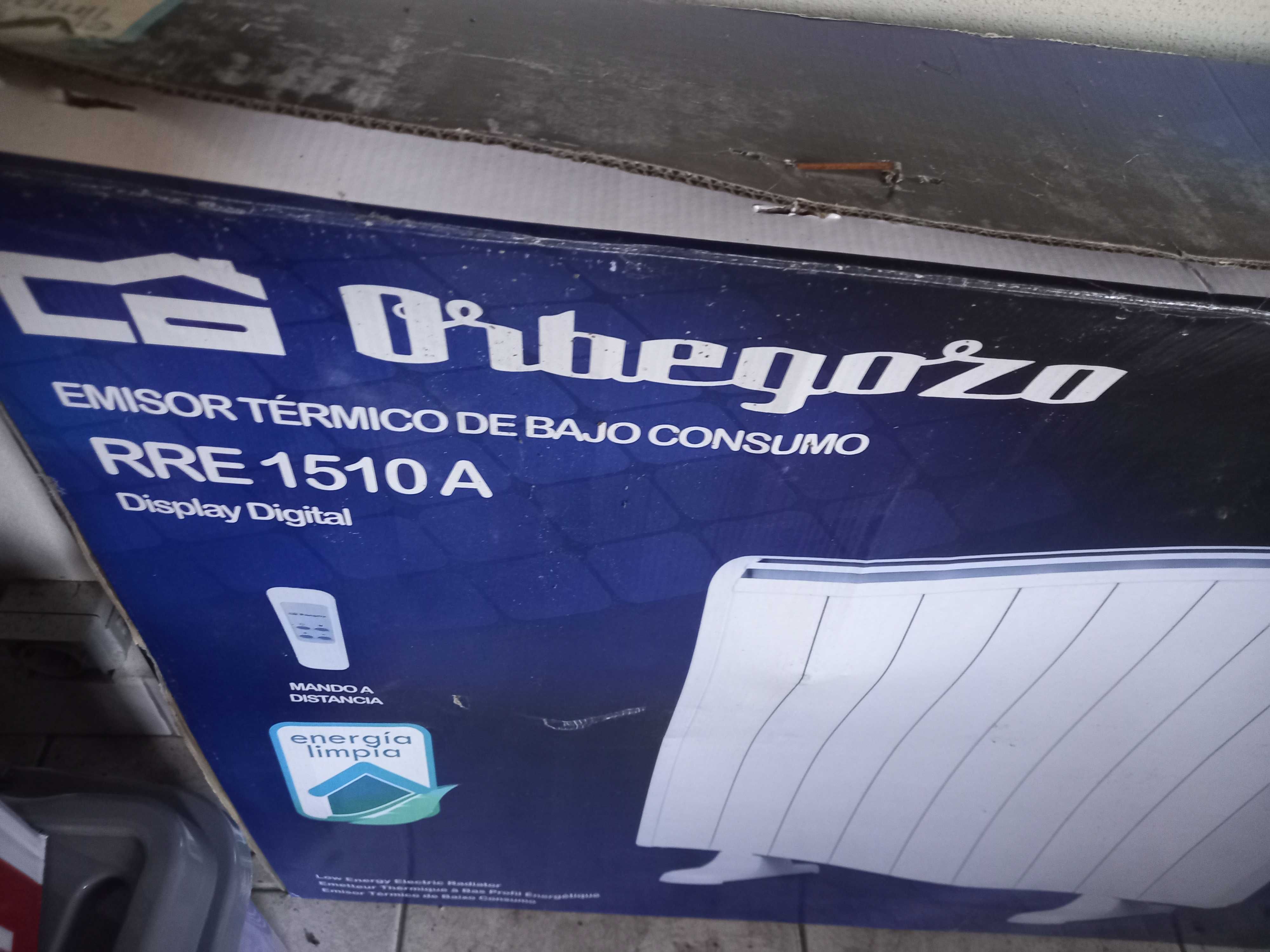 Aquecedor Emissor Térmico Digital  c/ Comando - ORBEGOZO - RRE1510