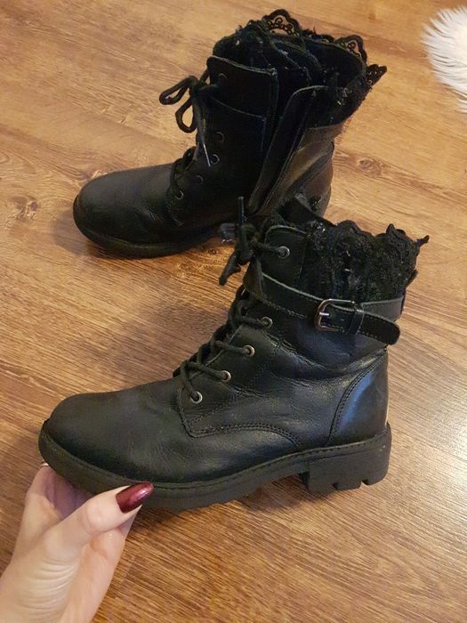 Skórzane botki Lasocki ocieplane, kozaki skóra Lasocki trapery