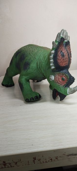 Игрушки Динозавры.
