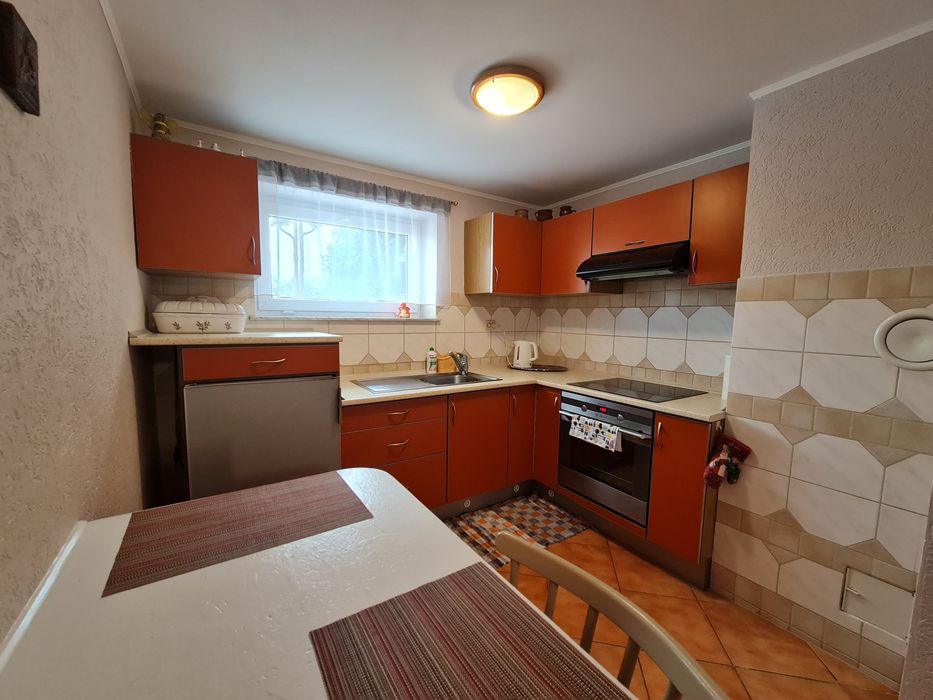 Noclegi - Mieszkanie nad jeziorem - Morawica k. Kielc - Urlop