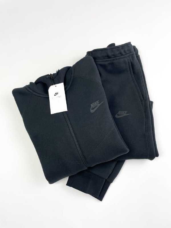 Оригінал! Костюм Nike Tech Fleece чорний (М/L) Новий з бірками!