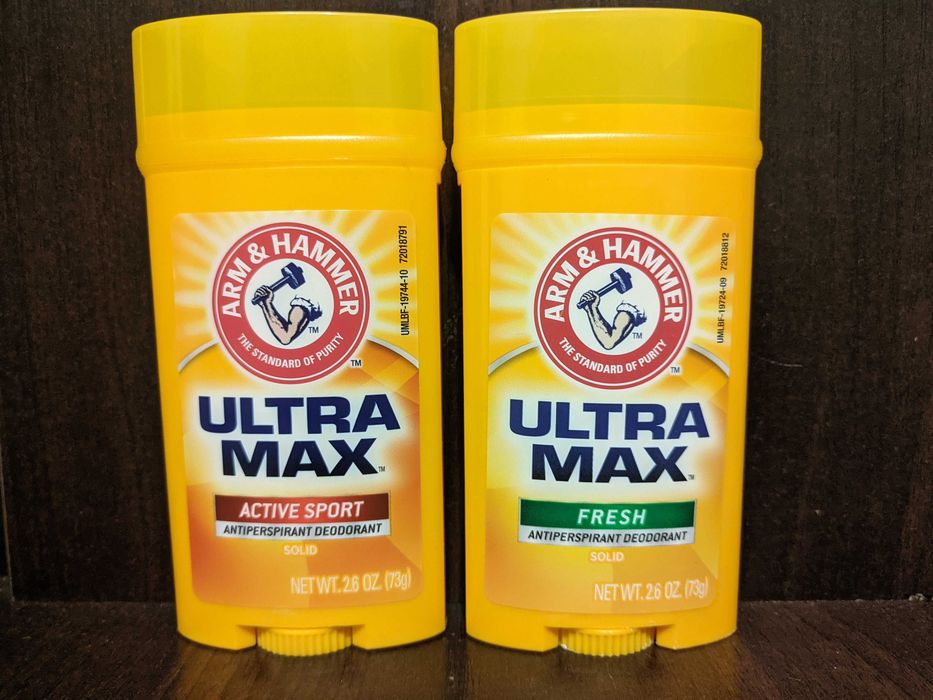 Набір з двох натуральних дезодорантів Arm&Hammer: Active sport і Fresh