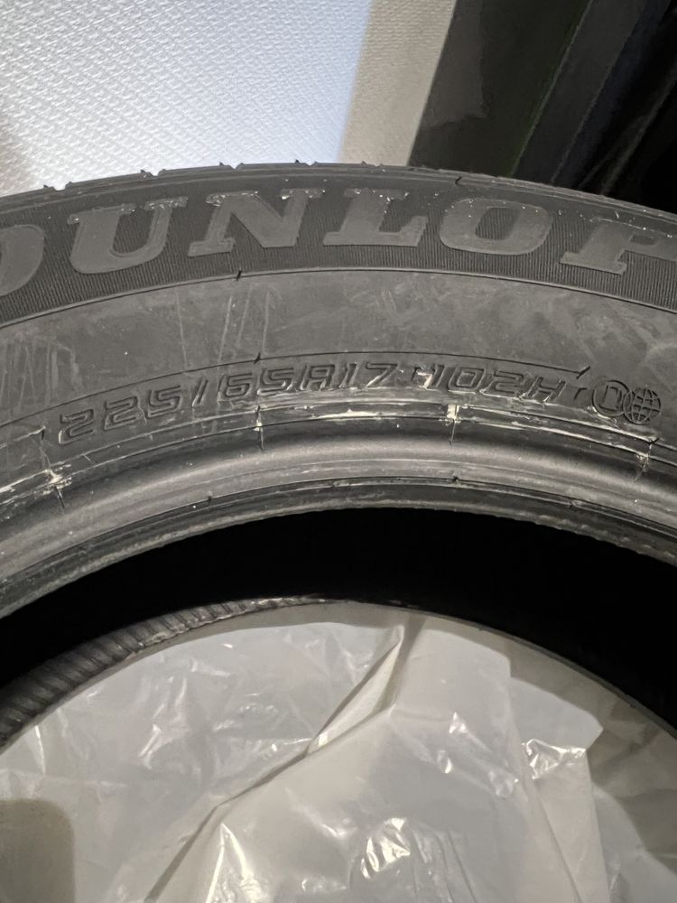 Літня гума резина 225 65 17  DUNLOP GrandTrek PT30 21-1”й рік.