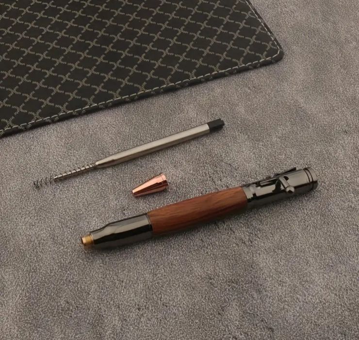 Преміум вінтажна ручка з махагону
