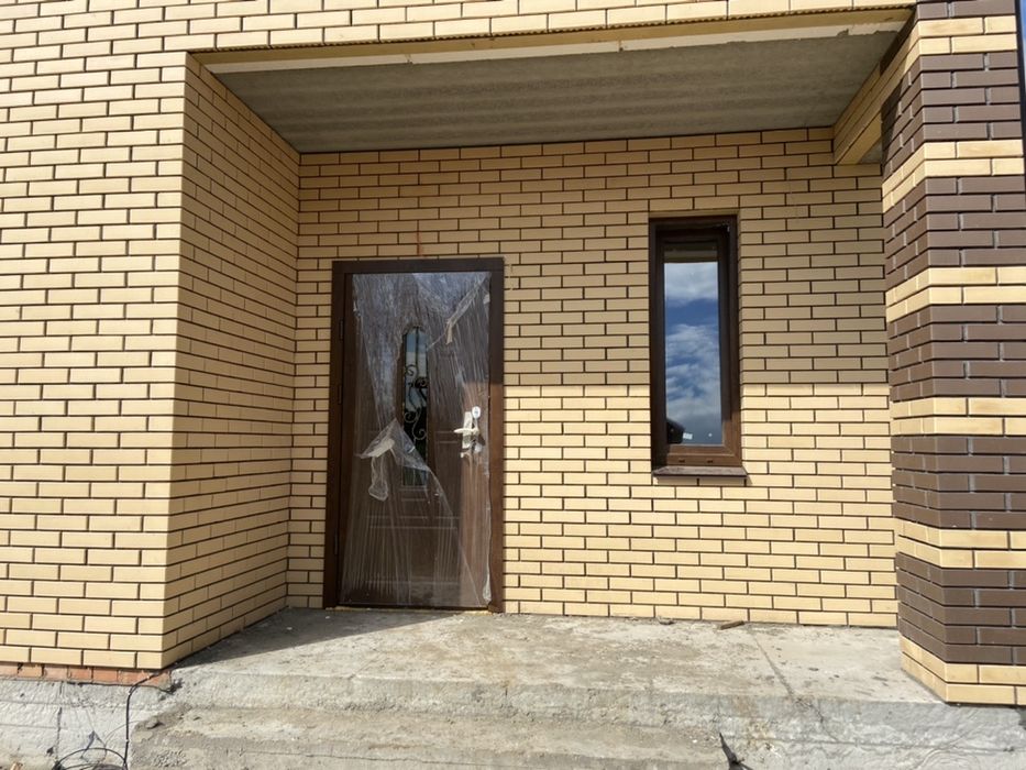 Будинок 130 м.кв з чистовими та кумунікаціями