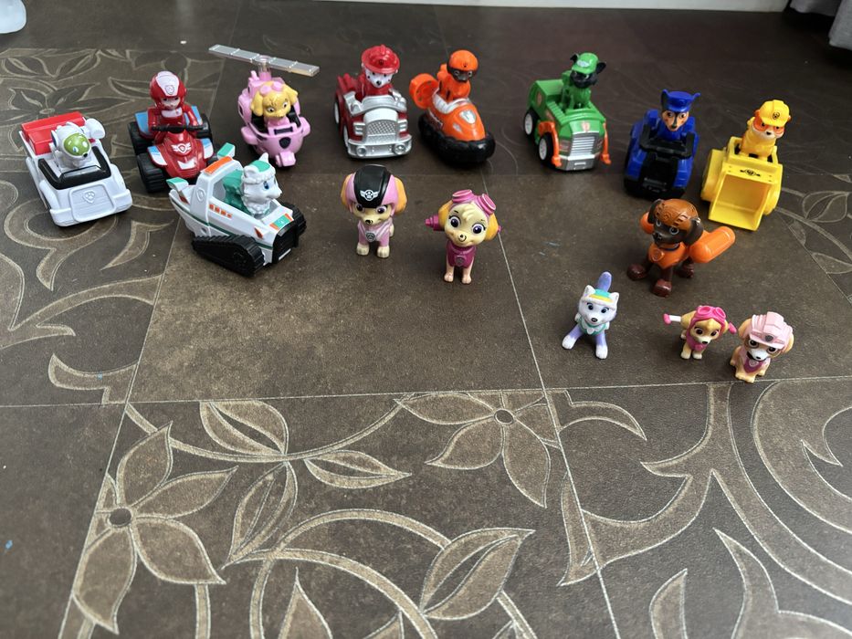 Фігурки щинячий патруль