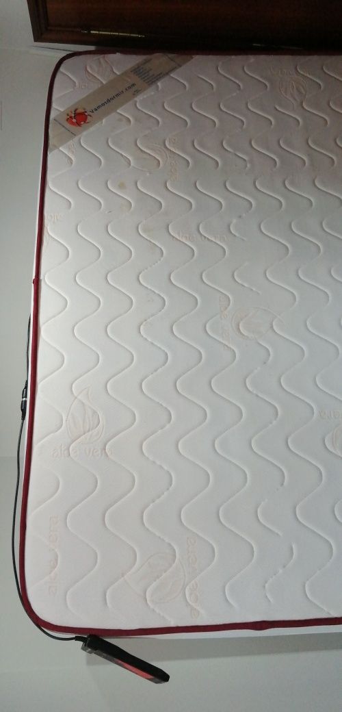 COLCHÃO 160X200cm, 1 PIKOLIN CLASSIC e 1 Aloe Vera com MASSAGEM vibrat