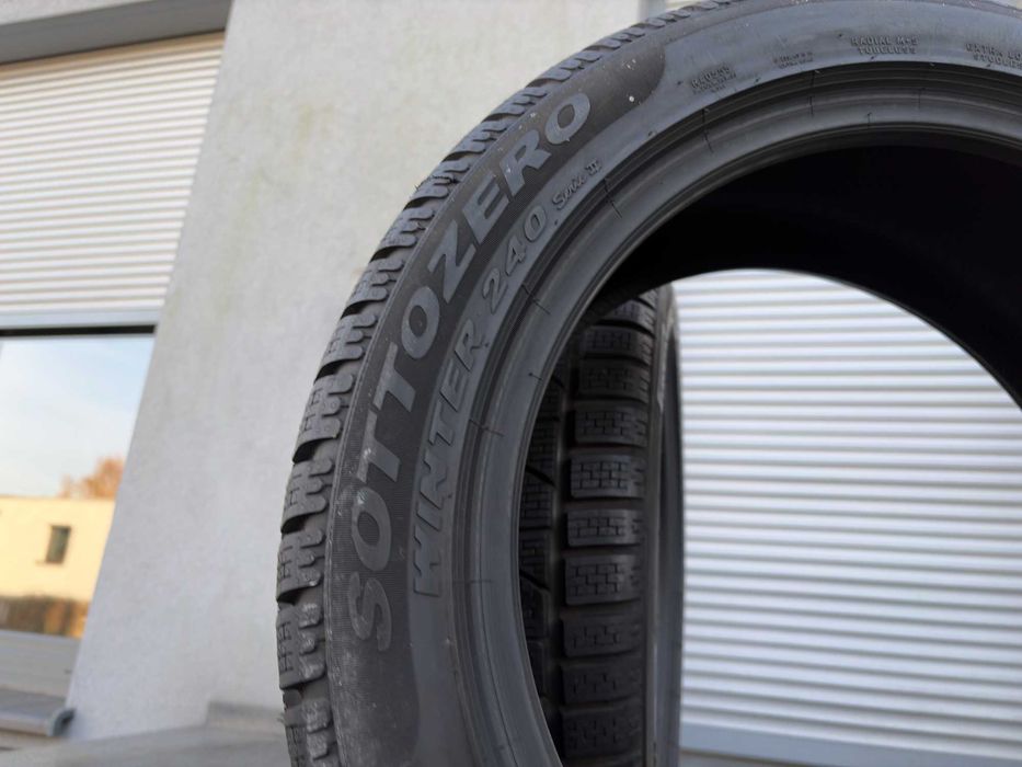x2 NOWE zima 235/45R18 Pirelli SottoZero winter240 98V prod 2024 ZN102