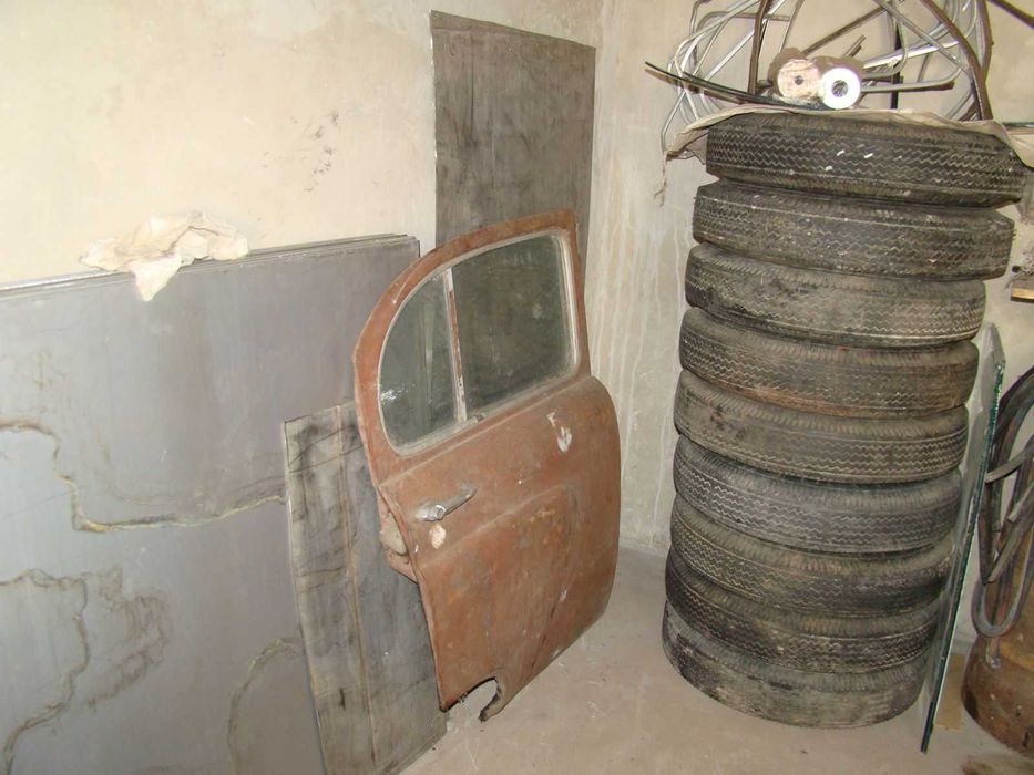 Машина Москвич -403