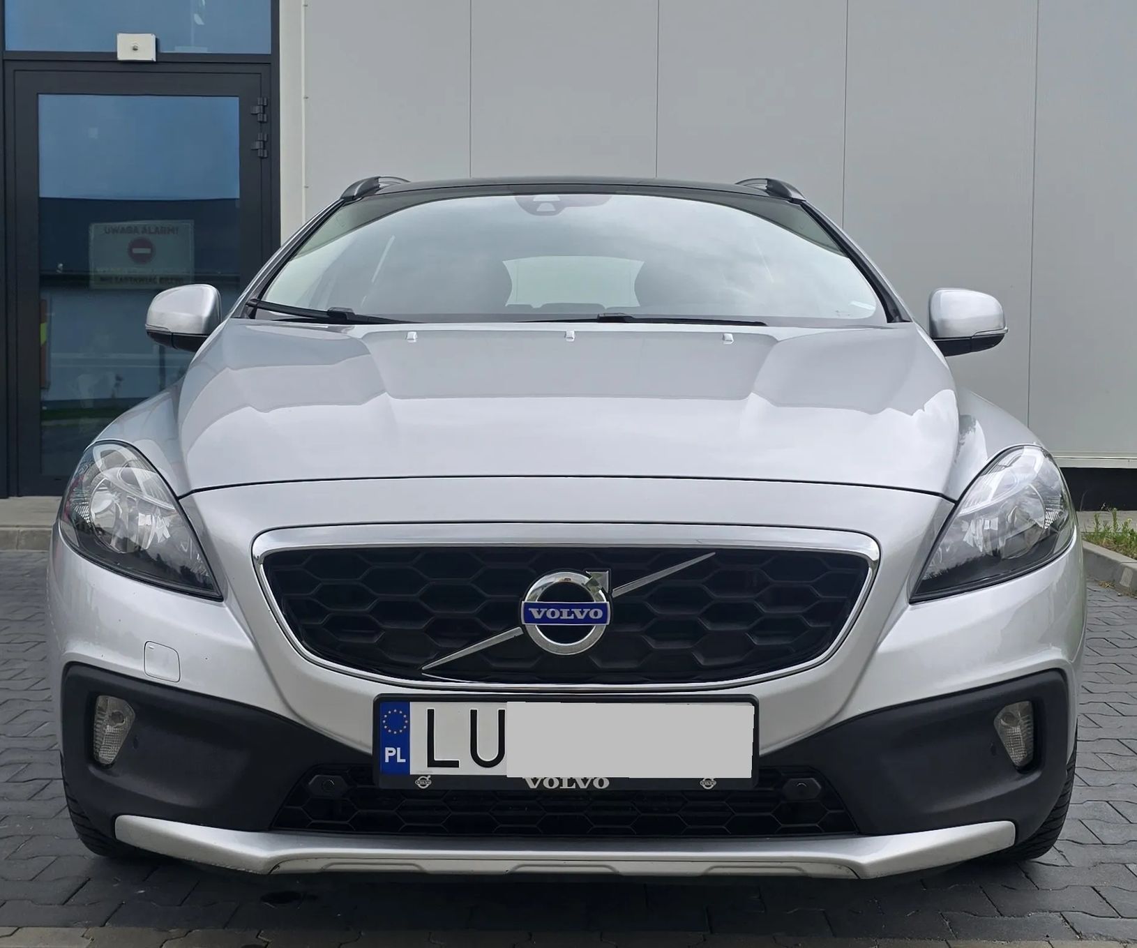 Volvo V40 Cross Country CROSS COUNTRY + Ocean Race, D2, Panorama, Skora, hak i inne