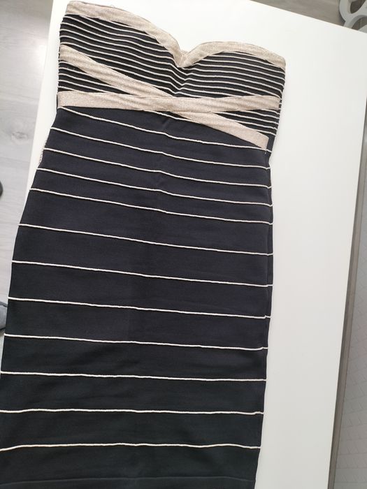 sukienka tuba,bandażowa tally Weijl 40 czarno złota, rozciągliwa