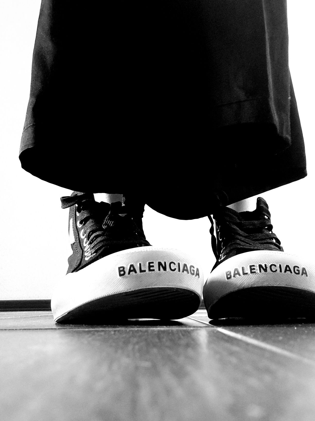 Кеды Balenciaga old design базовые черные классика