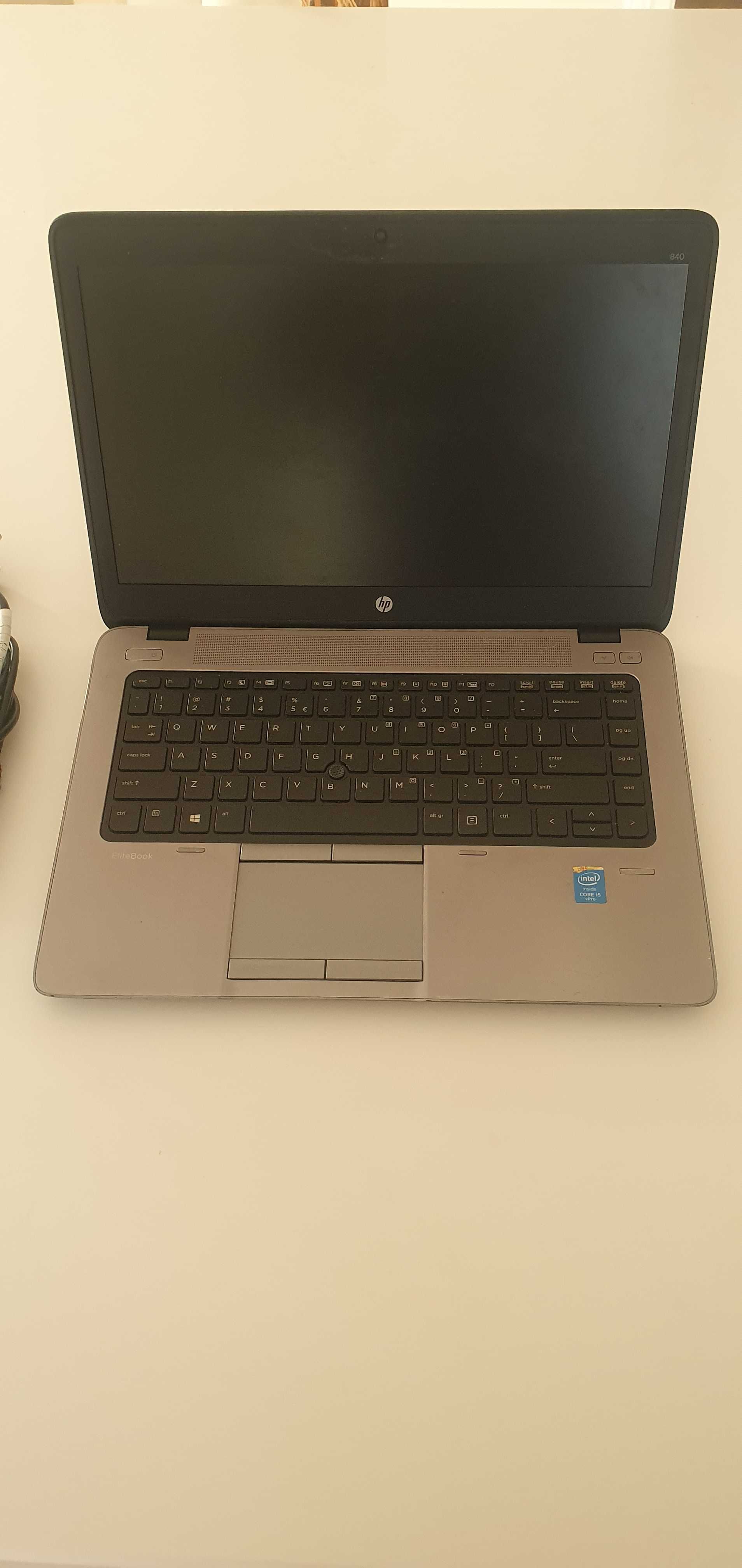 Laptop HP 840 zasilacz HP gratis torba HP