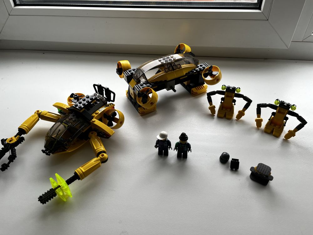 Lego Alpha Team Command sub (4794) 2002 року