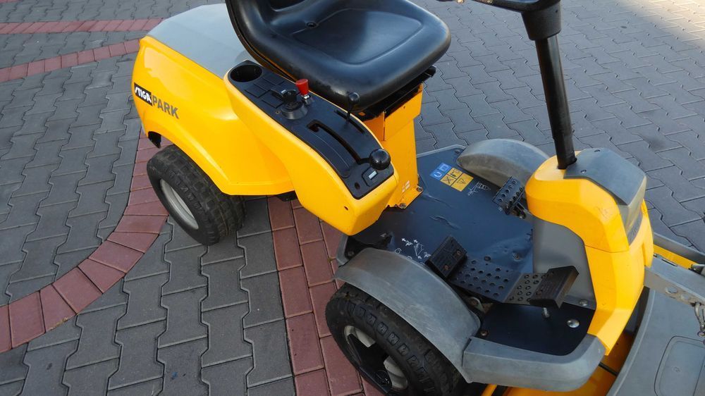 Traktorek kosiarka Stiga Park B&S Vanguard 2 Cylindry (281001.4) Baras
