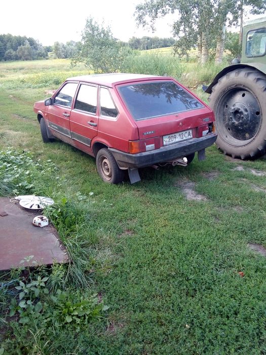 Продам ВАЗ 2109 92