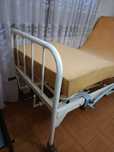 Cama articulada  usada