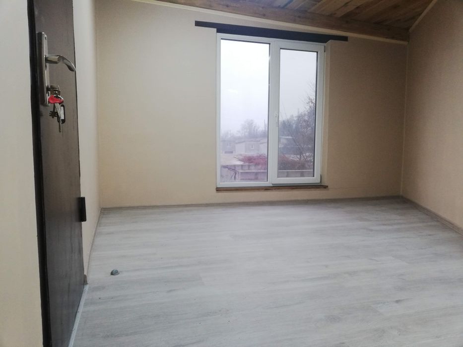 Сдам в аренду гараж( приміщення)  на Рибалському