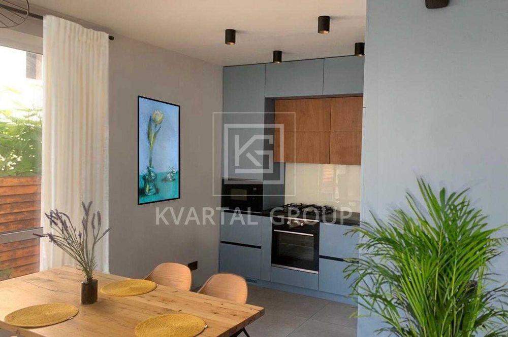 Продаж тауну з дизайнерським ремонтом ШВИДКИЙ ВИЇЗД НА КИЇВ