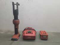 Zaciskarka do rur Hilti NPR 32-A